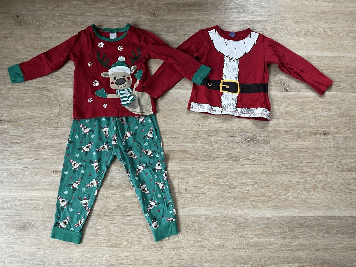 Ensembles coordonnés: Pyjama+Pullover Gr. 98 – D'occasion à Sulz AG par Zissi31324