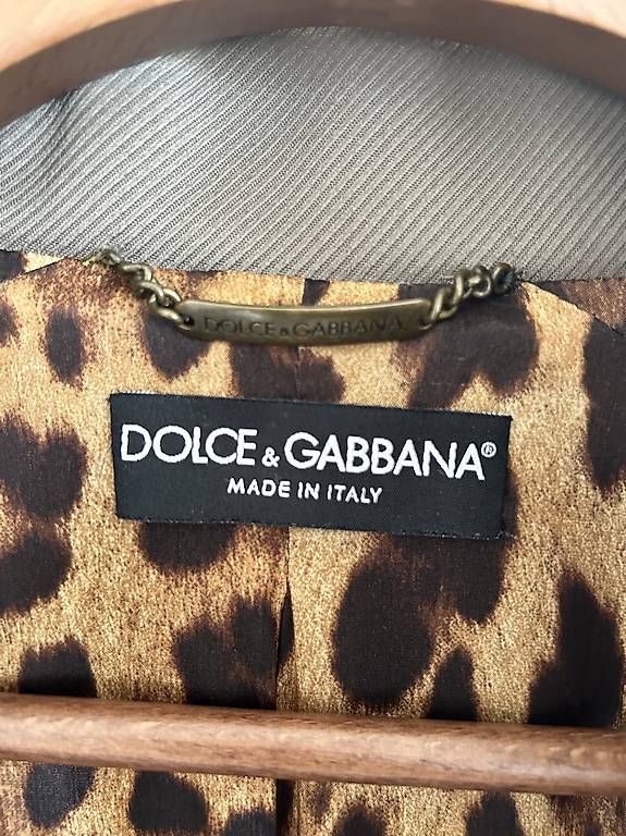 Mäntel: Dolce&Gabbana Mantel Damen – Gebraucht aus Wetzikon ZH von GOOD-WATER 2