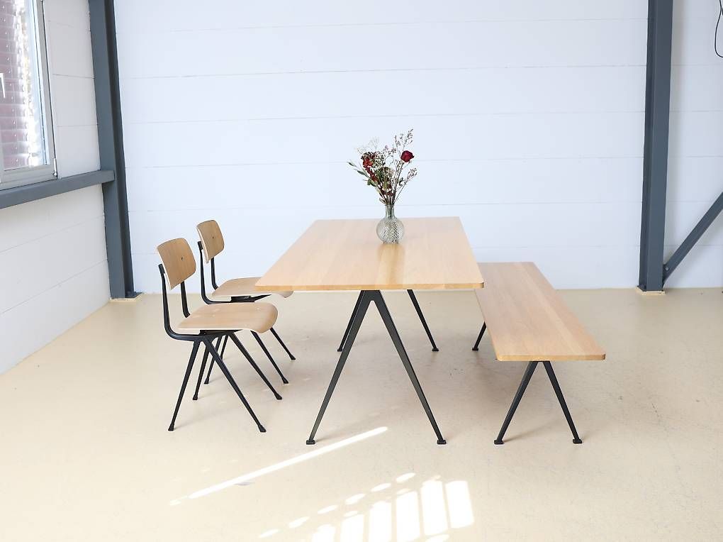 Hay Tavoli: HAY Set: Tisch, Bank & 2 Stühle – Usato da Meinisberg venduto da atelier_TILIJA