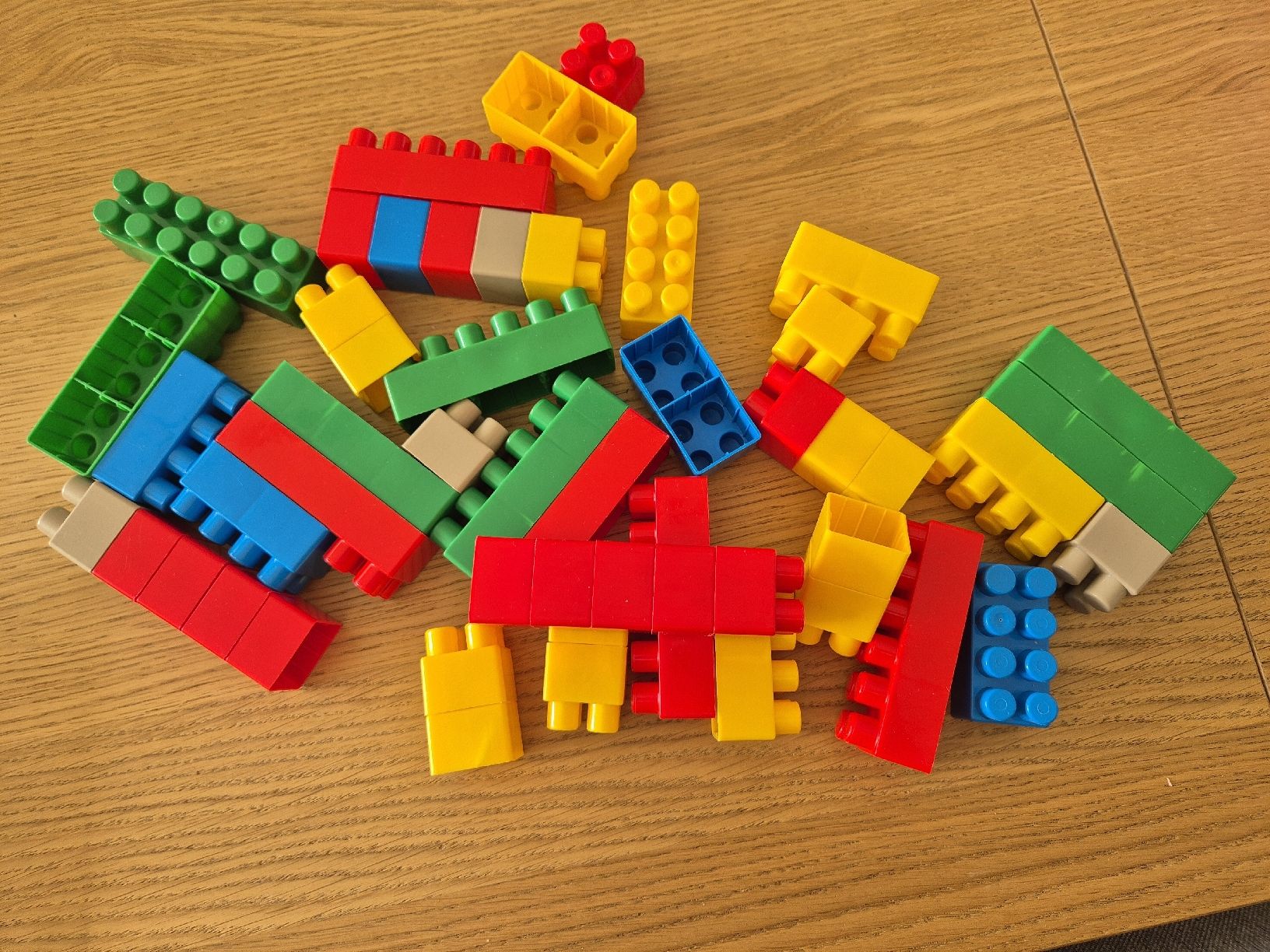 Mega Spielzeuge: kleine Sammlung Megabloks  – Gebraucht aus Menzingen von Aksirp05