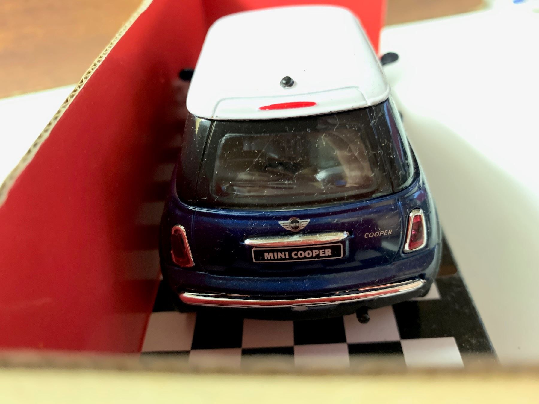 Cooper Modellini d'auto: Mini Cooper 2002 1:32 New Ray OVP – Nuovo (secondo la descrizione) da Kerzers venduto da tisyayasuBE 2