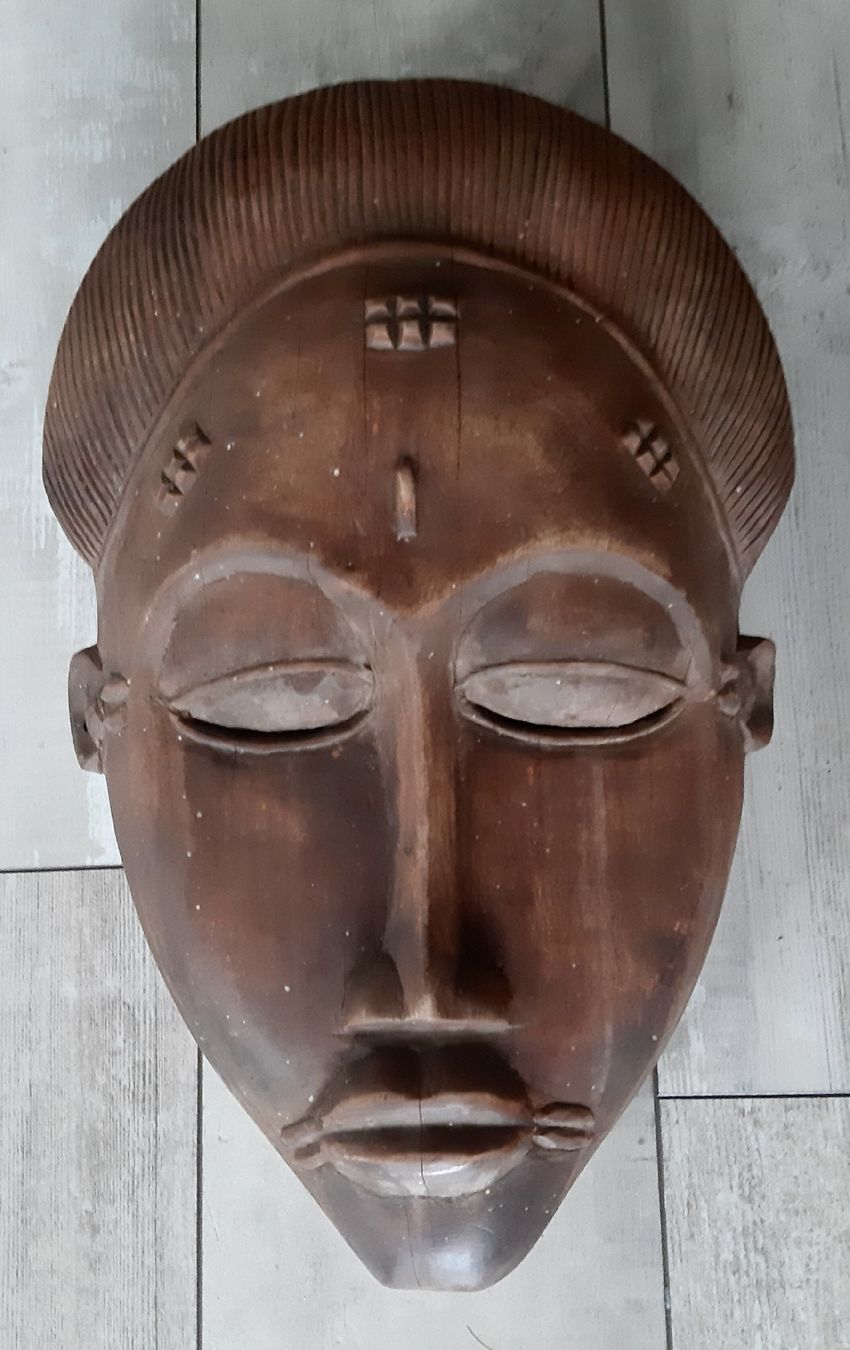 Arte internazionale: Schöne alte Maske  -  Holz  -  Afrika – Usato da Tagelswangen venduto da BrigittaC01
