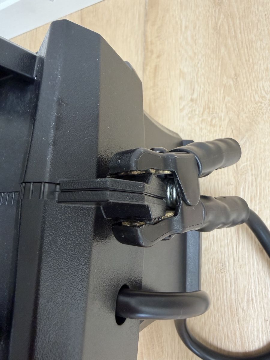 Caricabatterie: Start-Booster Starthilfegeraät 12V-Auto – Usato da Baar venduto da DiorHomme 4