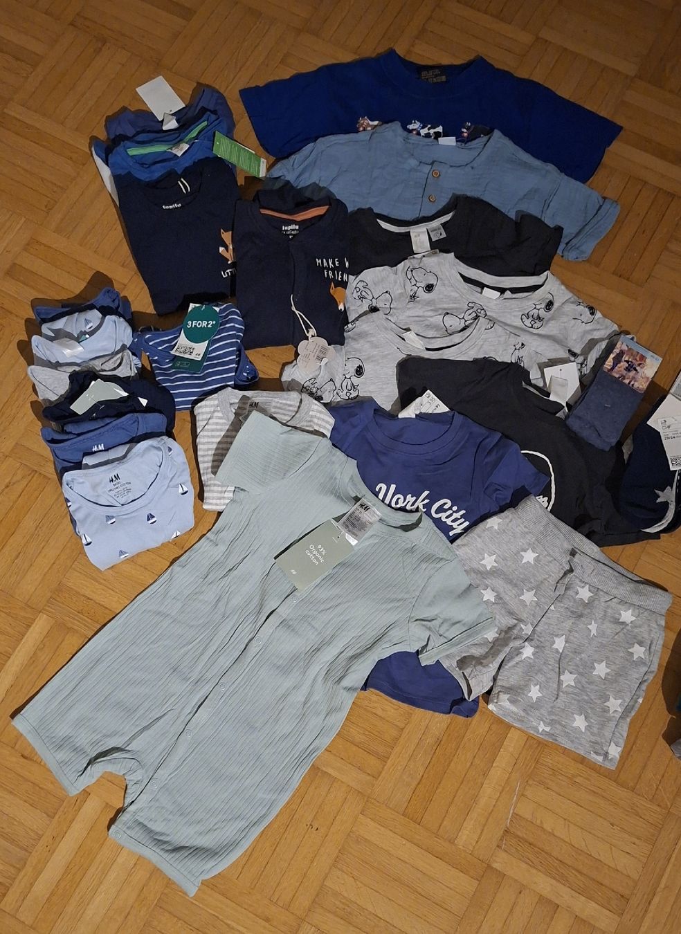 Lots de vêtements: Kinderkleiderpaket – Neuf avec emballage d'origine à Tuggen par Karin026