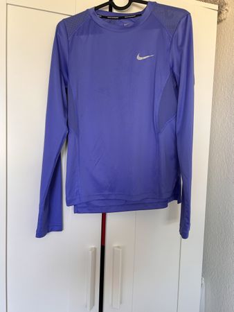 Nike Langarm Sportshirt Violett