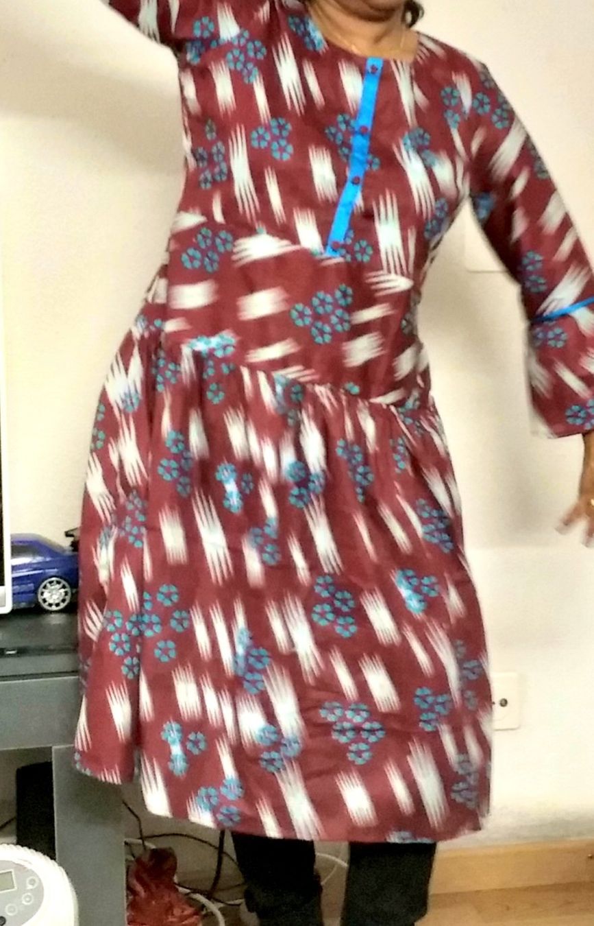 Vestiti: Kleid/ frock – Nuovo (secondo la descrizione) da Bern venduto da mahilini 7
