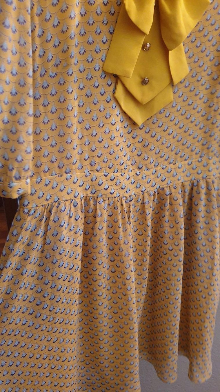 Vestiti: Kurzes Kleid mit Schleife – Nuovo e nell'imballaggio originale da Würenlos venduto da Abracadabra26 7