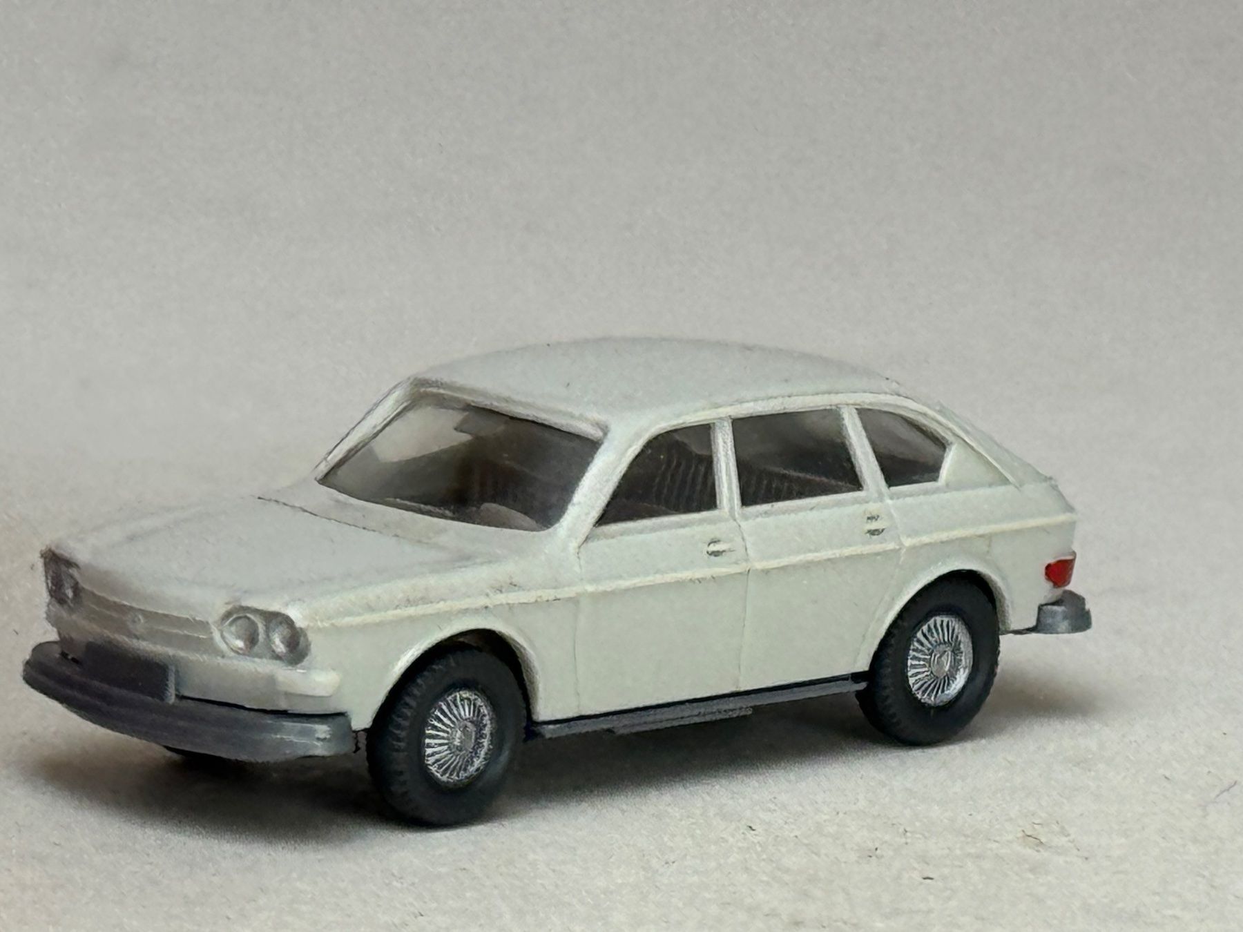 Wiking Modellini d'auto: GB1- Wiking VW 411 weiss – Usato da Elm venduto da Wikmtz