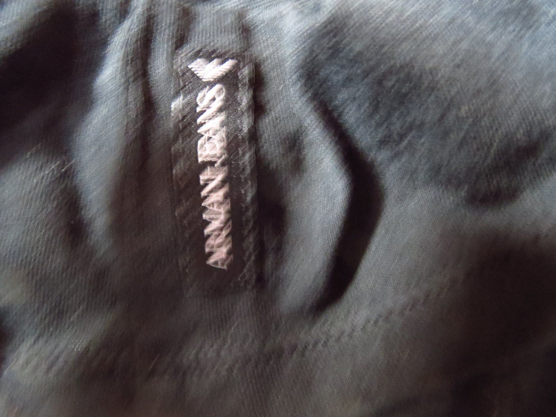 Armani T-shirt: NEUES ARMANI Damen Shirt Gr 42 – Nuovo (secondo la descrizione) da Kiental venduto da Anna8702 7