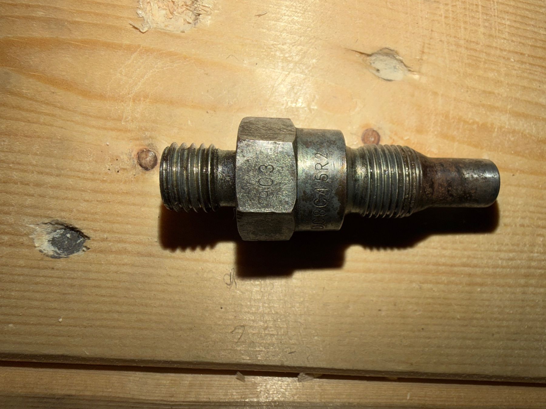 Mercedes-Benz Tutti pezzi di ricambio auto: 6x Einspritzdüse, Mercedes Oldtimer M127/129/130 gebraucht, – Usato da Luzern venduto da Basa73 3