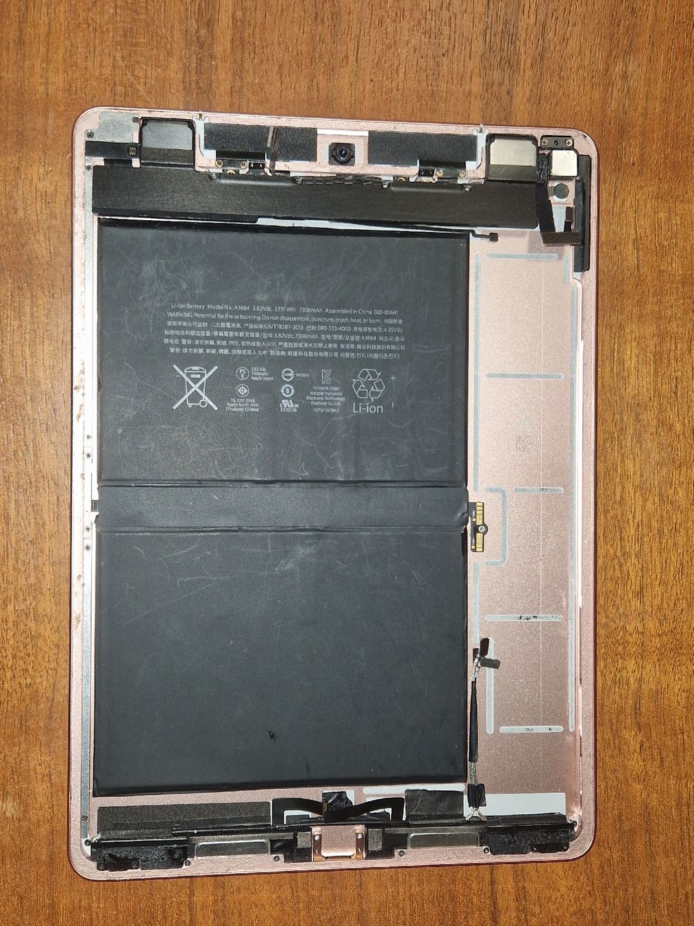 Apple Tablet PC: Batterie pour iPad Pro 9.7" à 92% capacité – Usato da Peseux venduto da katja.vit