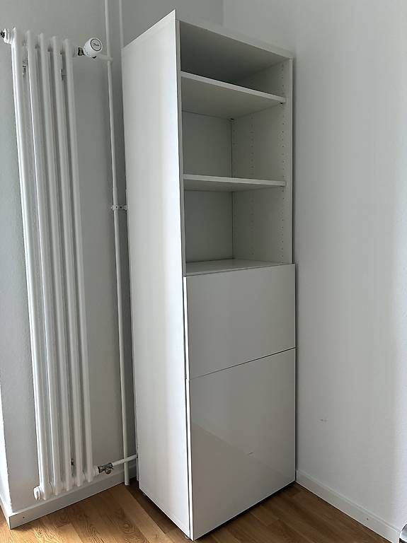 Scaffali: Weisses IKEA Regal – Usato da Basel venduto da jan_xwq9