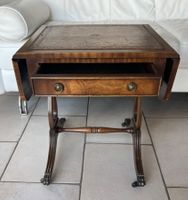 Eleganter Mahagoni Beistell- & Schreibtisch mit Lederplatte