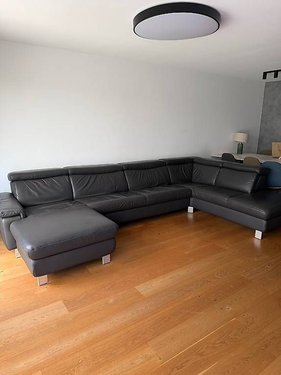 Sofas: U-shaped leather sofa – D'occasion à Pfäffikon SZ par upe_2zkr