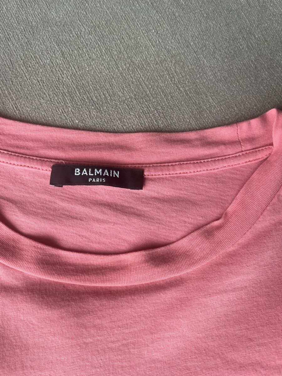 Balmain T-shirts: Balmain T-Shirt – D'occasion à Ennetbaden par jv_giana5 2