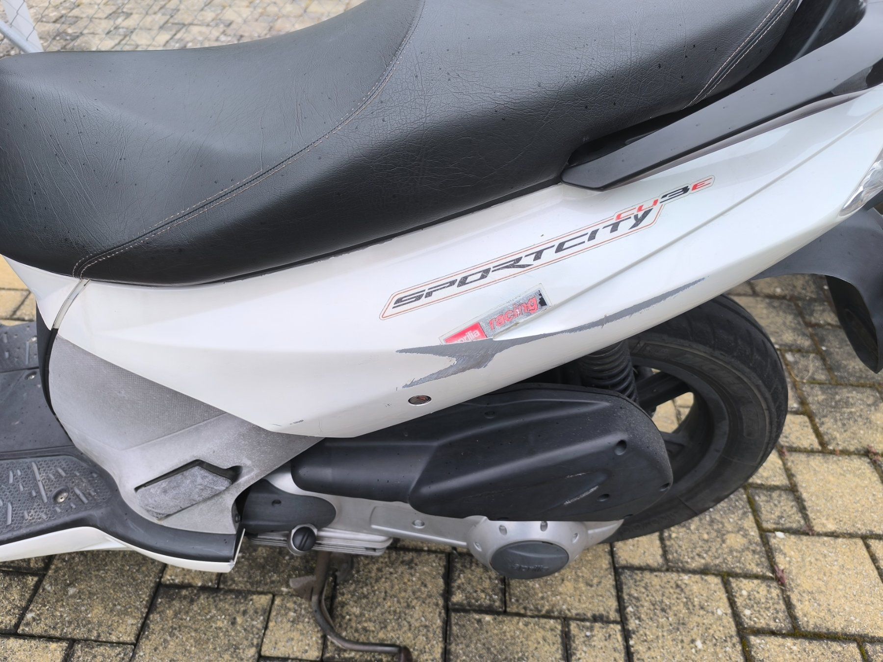 Aprilia Scooter: Aprilia SportcityCube 300cc Roller – Usato da Schlatt TG venduto da npz-kolibri 4