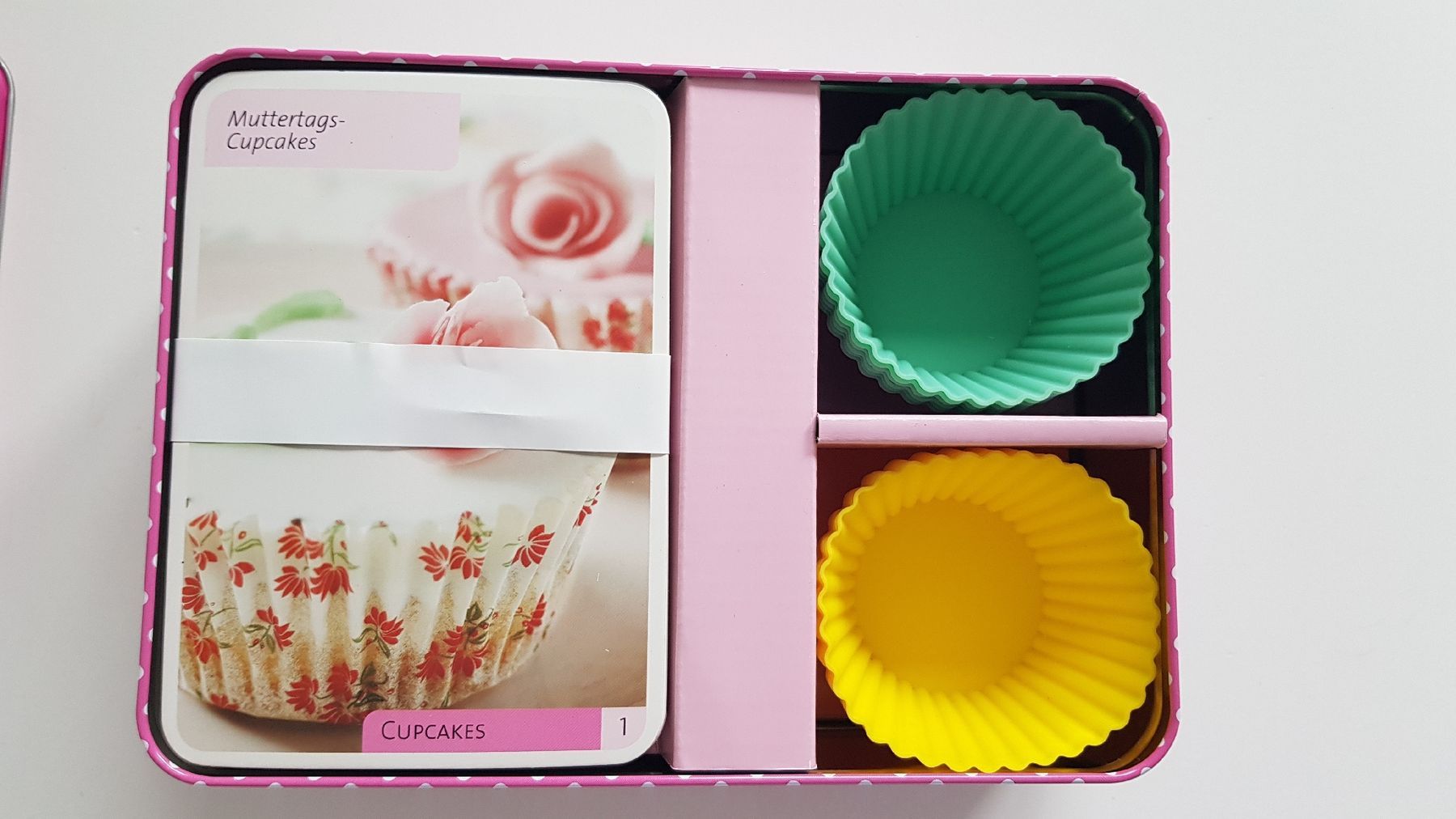Teglie da forno: Cake Pop, Cupcakes und Muffins Set mit Rezeptkarten – Nuovo e nell'imballaggio originale da Geuensee venduto da sonnenstunden 2