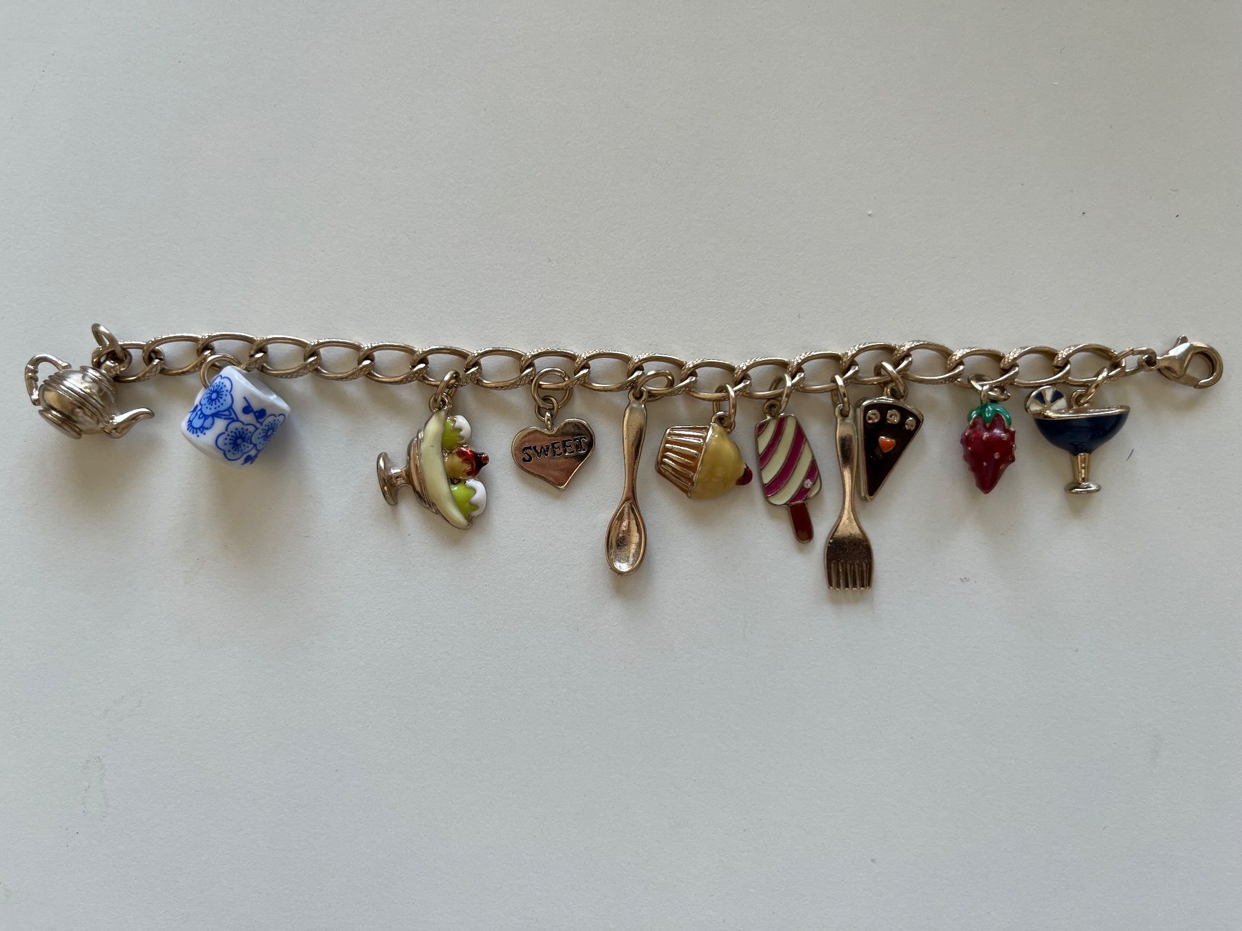 Bracciali & Braccialetti: Bettelarmband Tea Party – Usato da Baden venduto da Highlight1 1