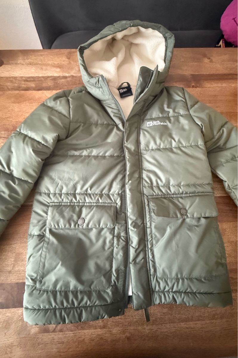 Jack Wolfskin Giacche: Jack Wolfskin Winterjacke Grösse 152 – Nuovo (secondo la descrizione) da Horgen venduto da adr_6ynz