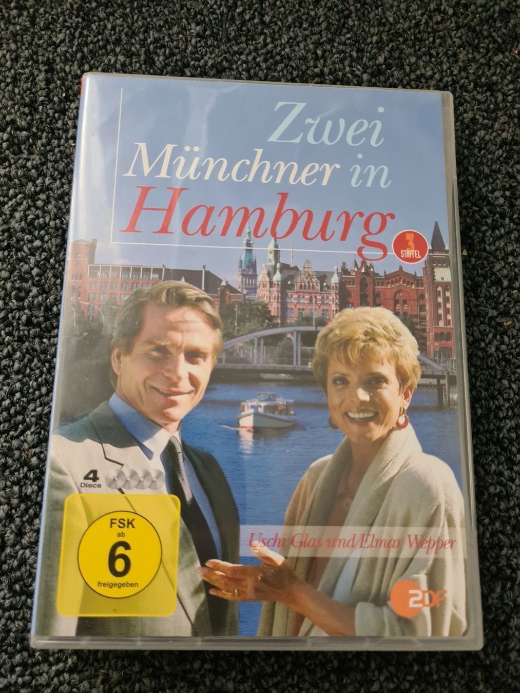 Alle DVDs: ZWEI MÜNCHNER ON HAMBURG STAFFEL 3 – Gebraucht aus Ruswil von jan_bxl5