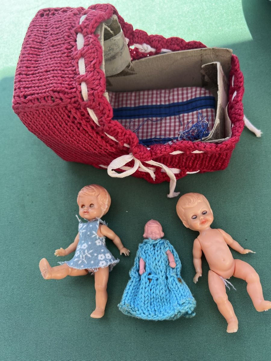 Puppen: 2 Antike kleine Püppchen mit Schlafstelle – Gebraucht aus Steckborn von Holiday66 4