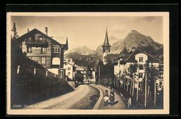 AK Arosa, Strassenpartie im Sonnenlicht