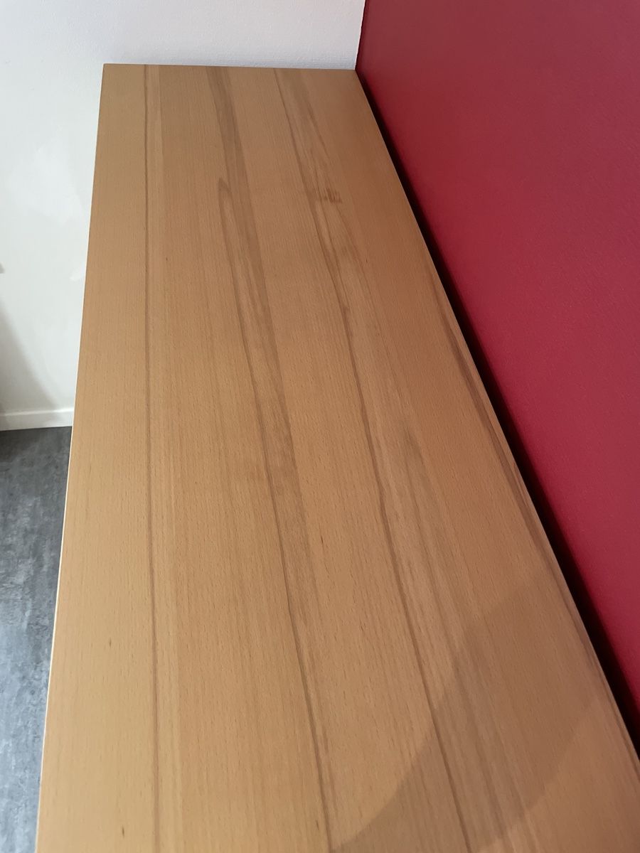 Livique Büffets: Sideboard mit Vitrine Kernbuche teilmassiv – Gebraucht aus Lutzenberg von  2