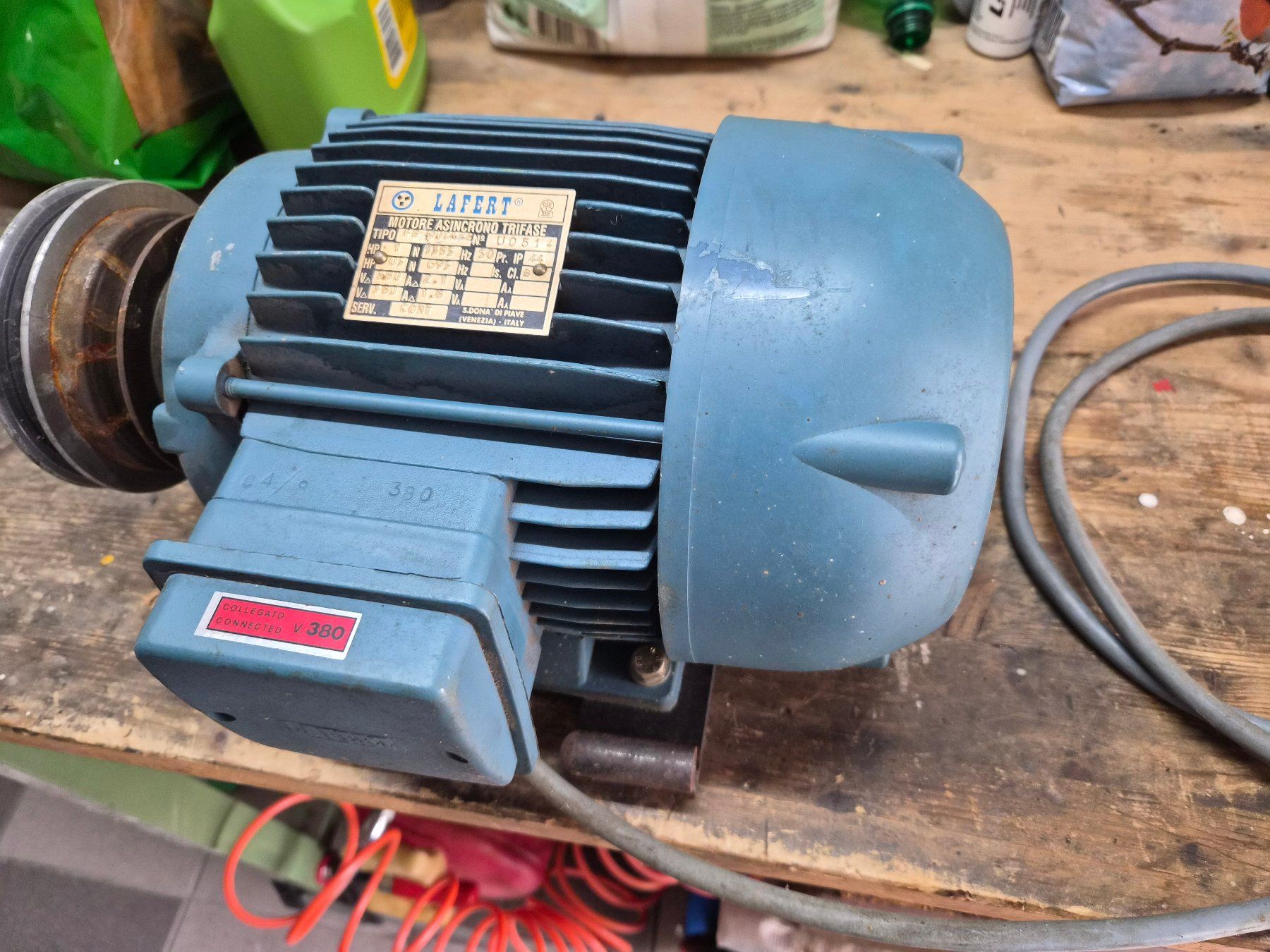Motori: Moteur électrique 380 volts – Usato da Porrentruy venduto da Horloger6337