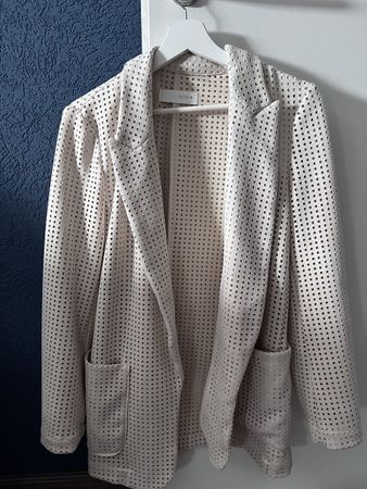 Veste blazer Zara ajourée, taille M – Parfait Été!