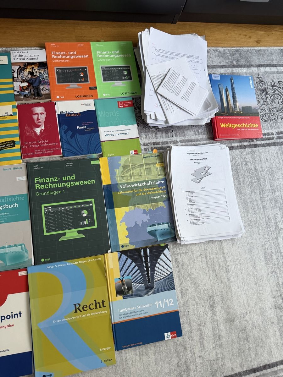 Livres: Bücherverkauf – D'occasion à Basel par mer_w72m 2