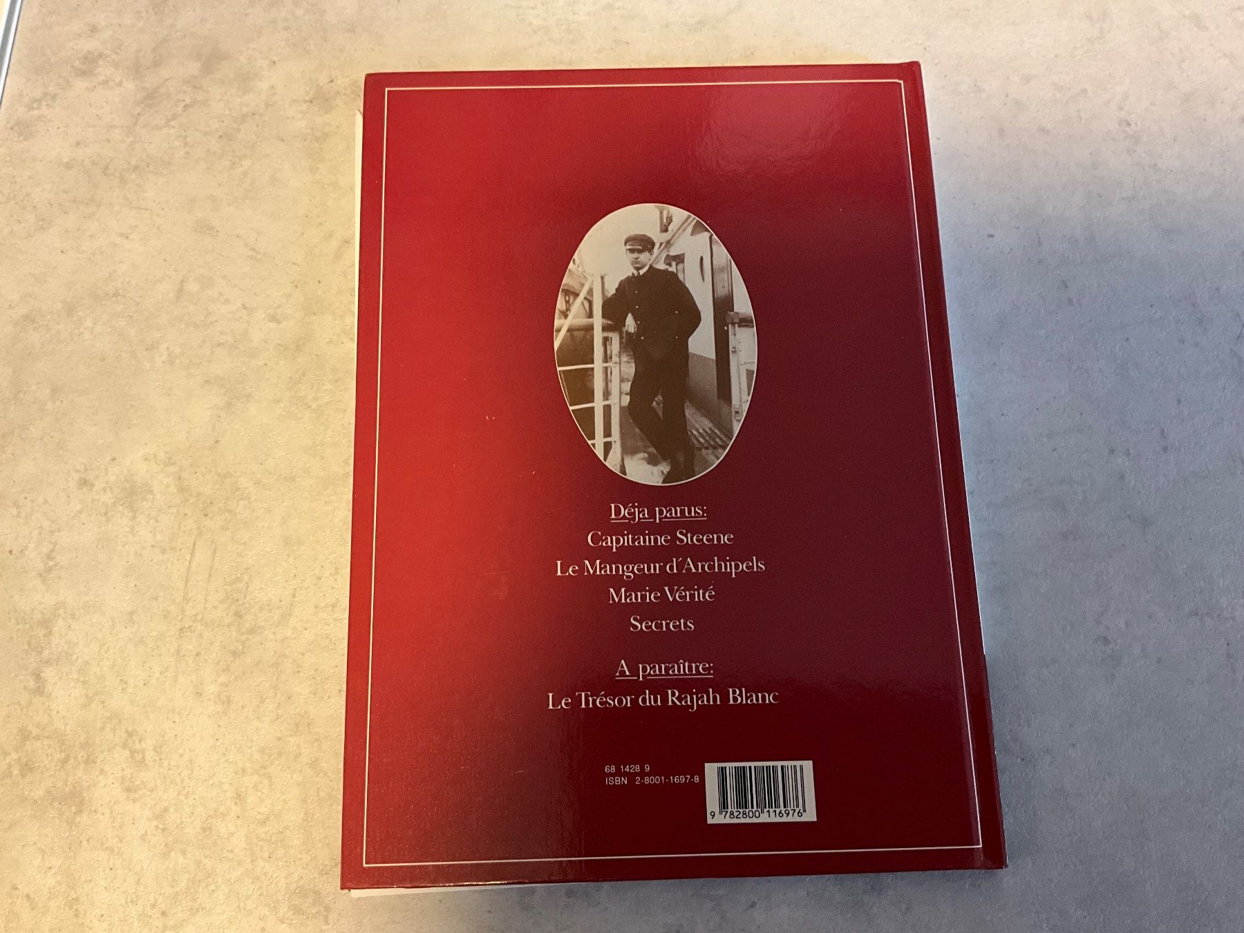 Comics: EO Theodore Poussin 4: Secrets – Gebraucht aus Agriswil von Ueli03 5