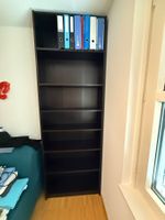 Verkaufe zwei IKEA Billy Regale inkl. Aufsatz, gebraucht