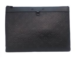 ♣❤️♠ Louis Vuitton  Pochette Discovery Shadow