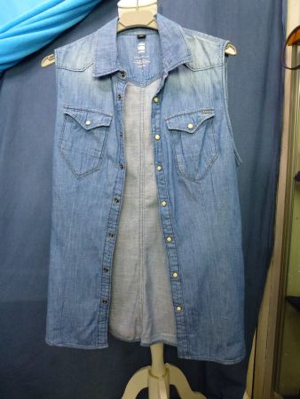 G STAR JEANSBLUSE OHNE ARM WESTE GILET GR M DRUCKKNÖPFE NEU