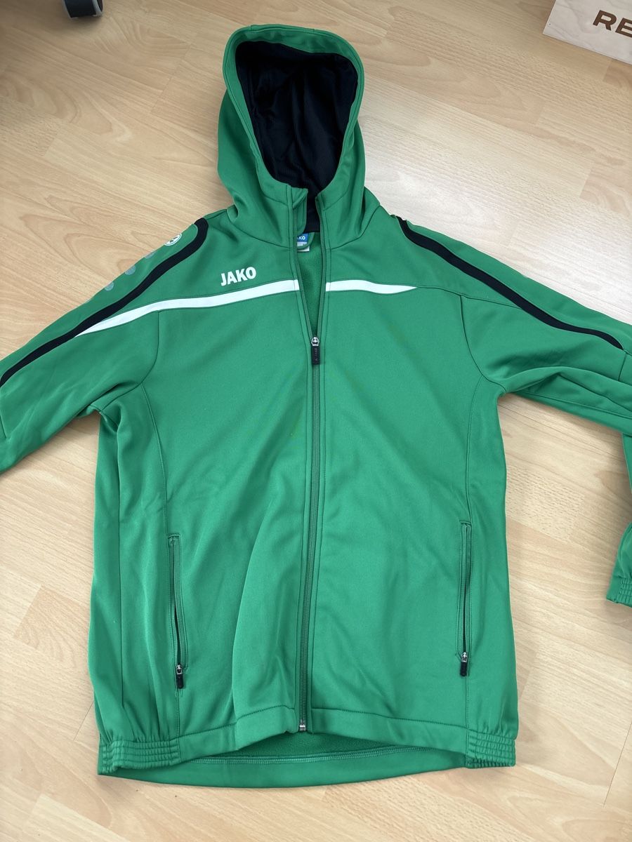 Jako Jacken: JAKO Trainerjacke Grün/Schwarz Gr. S – Neu (gemäss Beschreibung) aus Diepoldsau von Sonne14