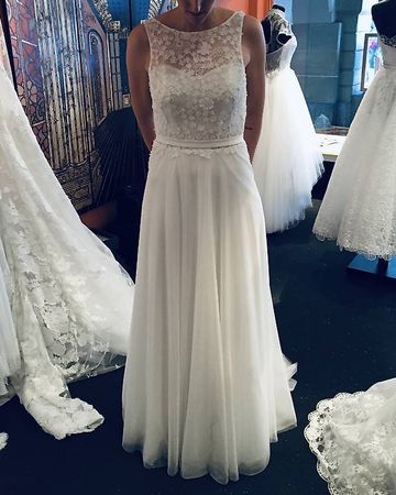 Hochzeitskleid von Cymbeline Paris