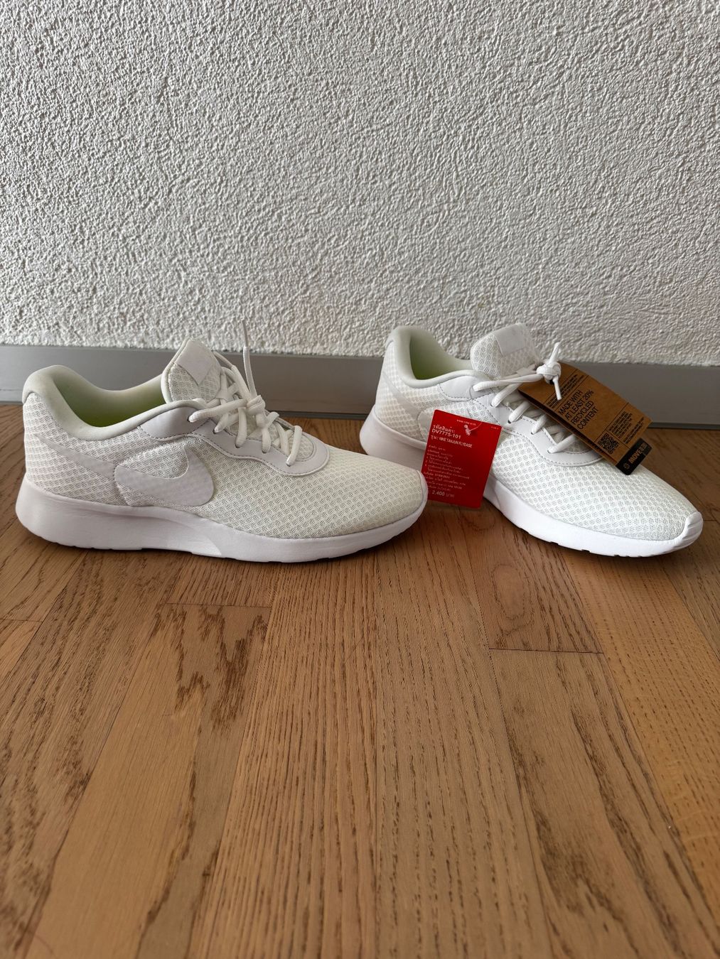 Nike Scarpe da uomo: Nike Tanjun Fliese Sneaker in Weiss – Nuovo (secondo la descrizione) da Gerlafingen venduto da Aebu85 2