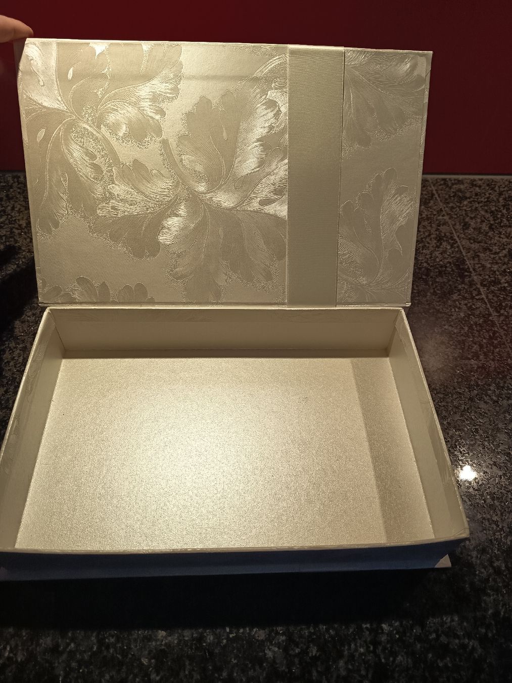 Altro in Decorazioni & Accessori: Geschenkbox mit Schleife, schöne Box! Hochzeit – Usato da Belp venduto da lamadefi12 1
