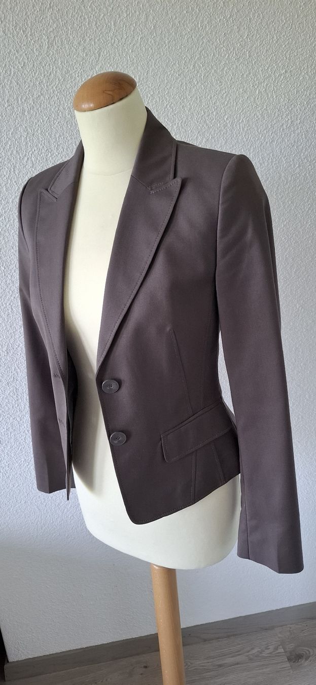 Esprit Vestes: Esprit Blazer, Grösse 32/34, Top Zustand – Neuf (Voir description) à Emmen par Tigerlady 4
