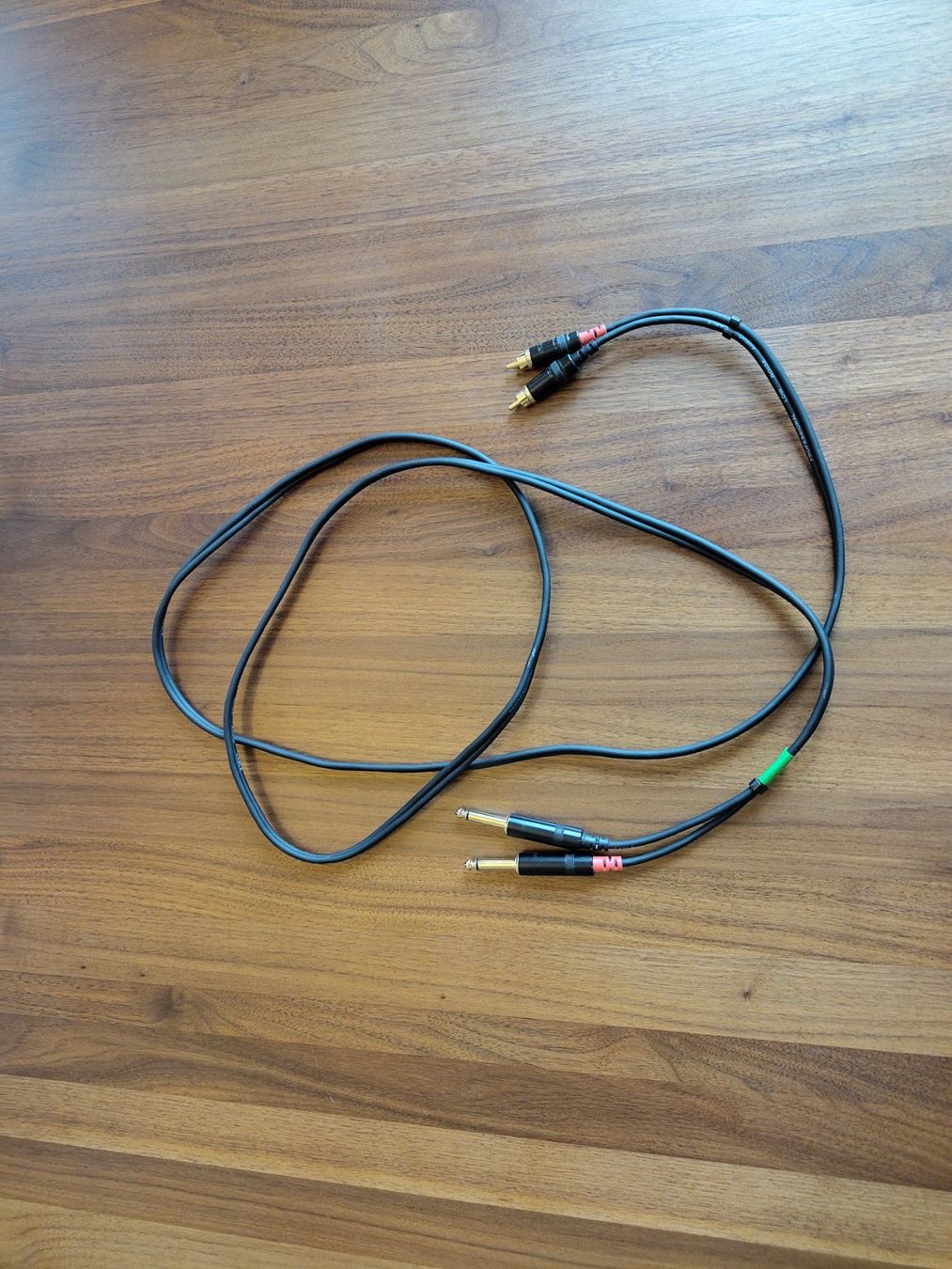 Cavi: Audiokabel Jack to Cinch 2m – Usato da Bern venduto da themax123