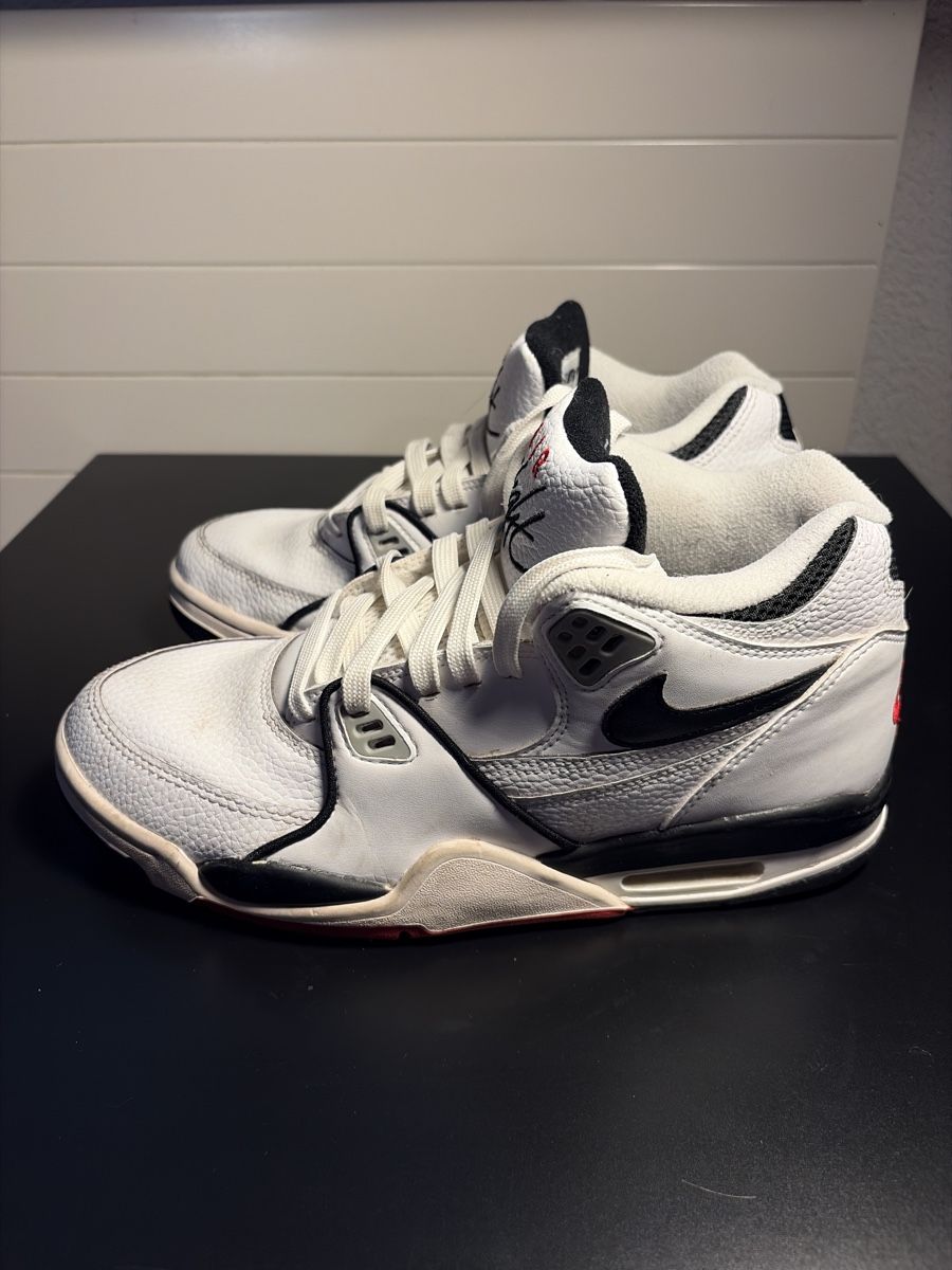 Nike Scarpe da uomo: Nike Air Flight Legacy | Gr. 42.5  – Usato da Adelboden venduto da Bercel 2