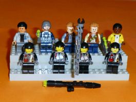 Lego Jurassic World + Dino/ 9 Original Minifiguren