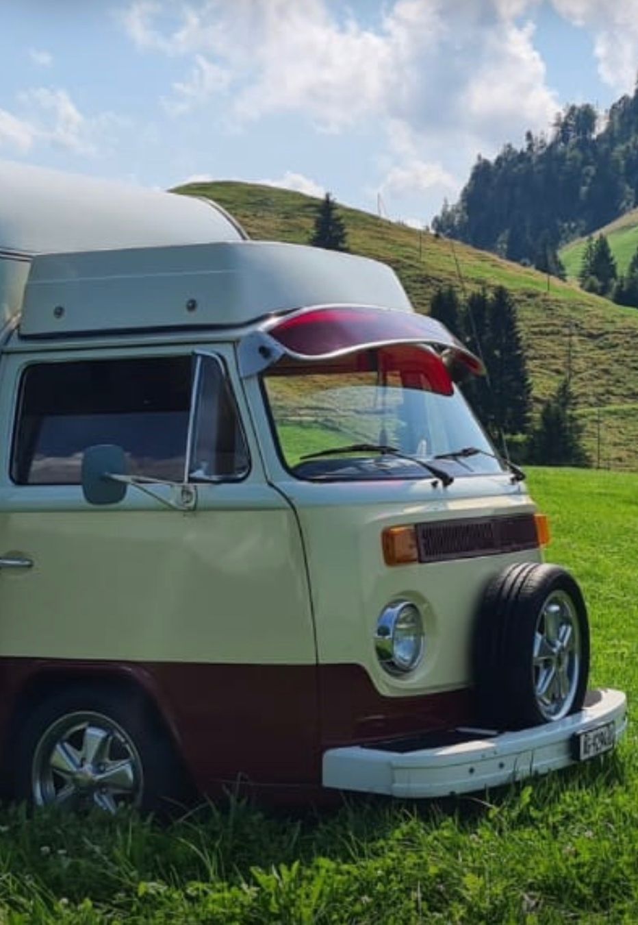 Sonnenschirme: Sonnenschute VW T2 rot – Gebraucht aus Bubikon von Planet78