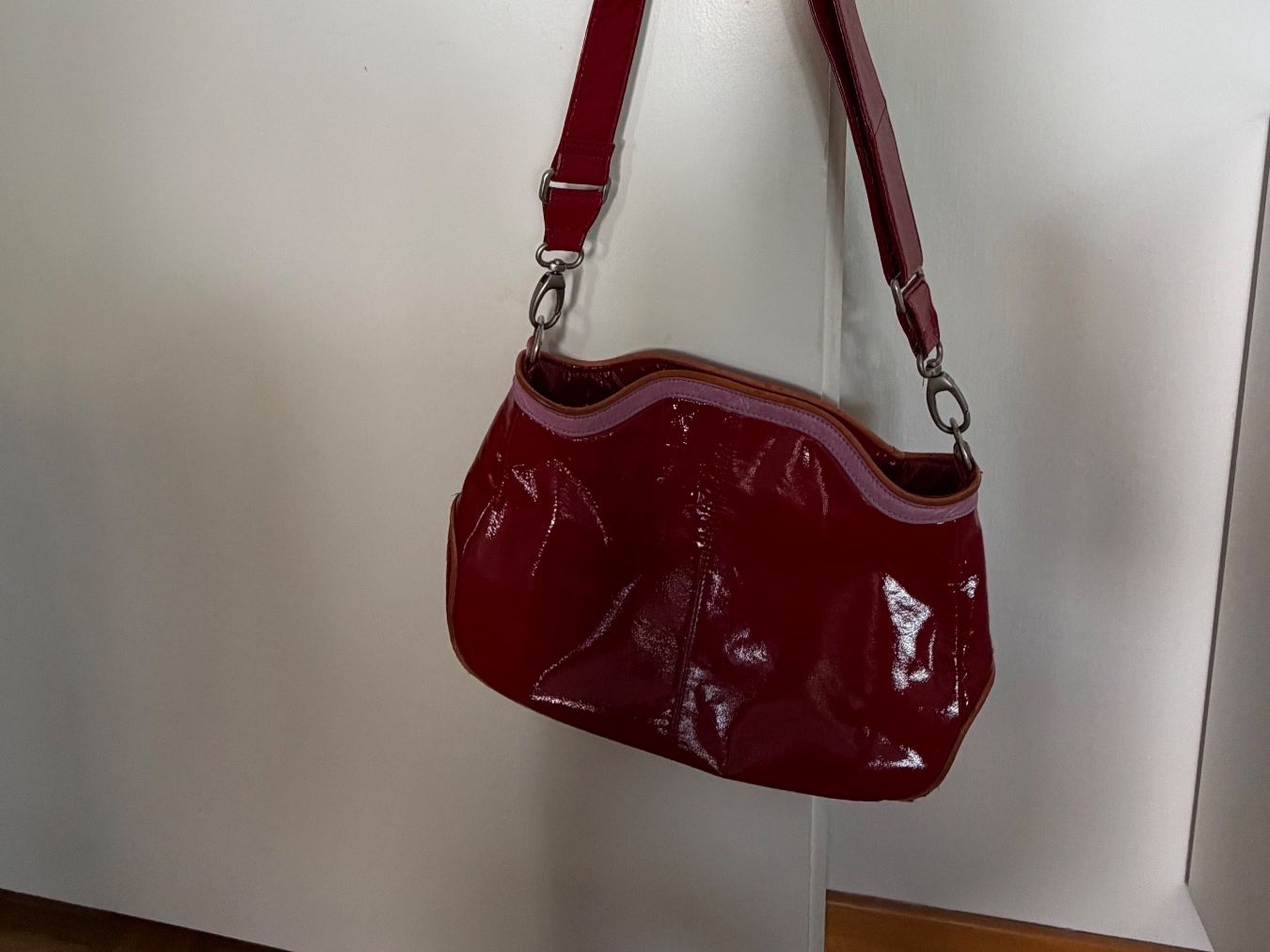 Stefi Talman Sacs femmes: Stefi Talman Lackledertasche – D'occasion à Luzern par Lampion