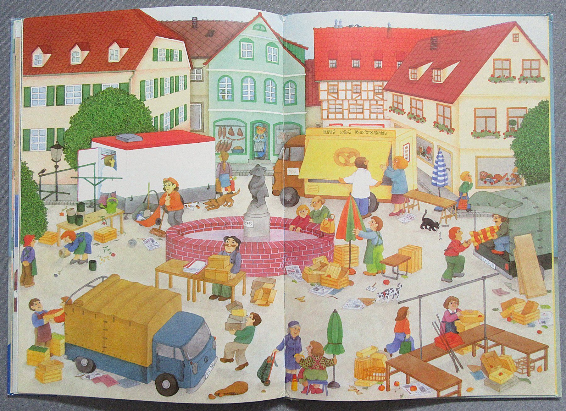 Libri: Auf dem Markt - ein Bilderbuch über den Wochenmarkt – Usato da Auenstein venduto da Padabimbim 8