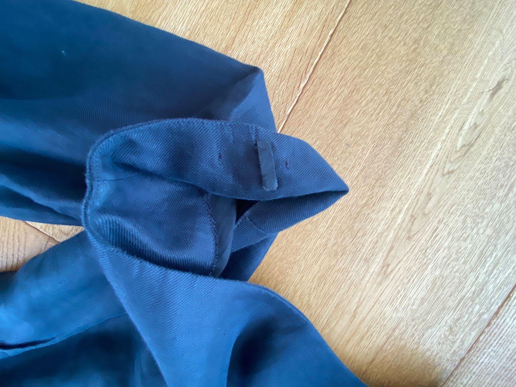 Armani Vestiti: GIORGIO ARMANI Leinenkleid – Nuovo (secondo la descrizione) da Ittigen venduto da 132465 6