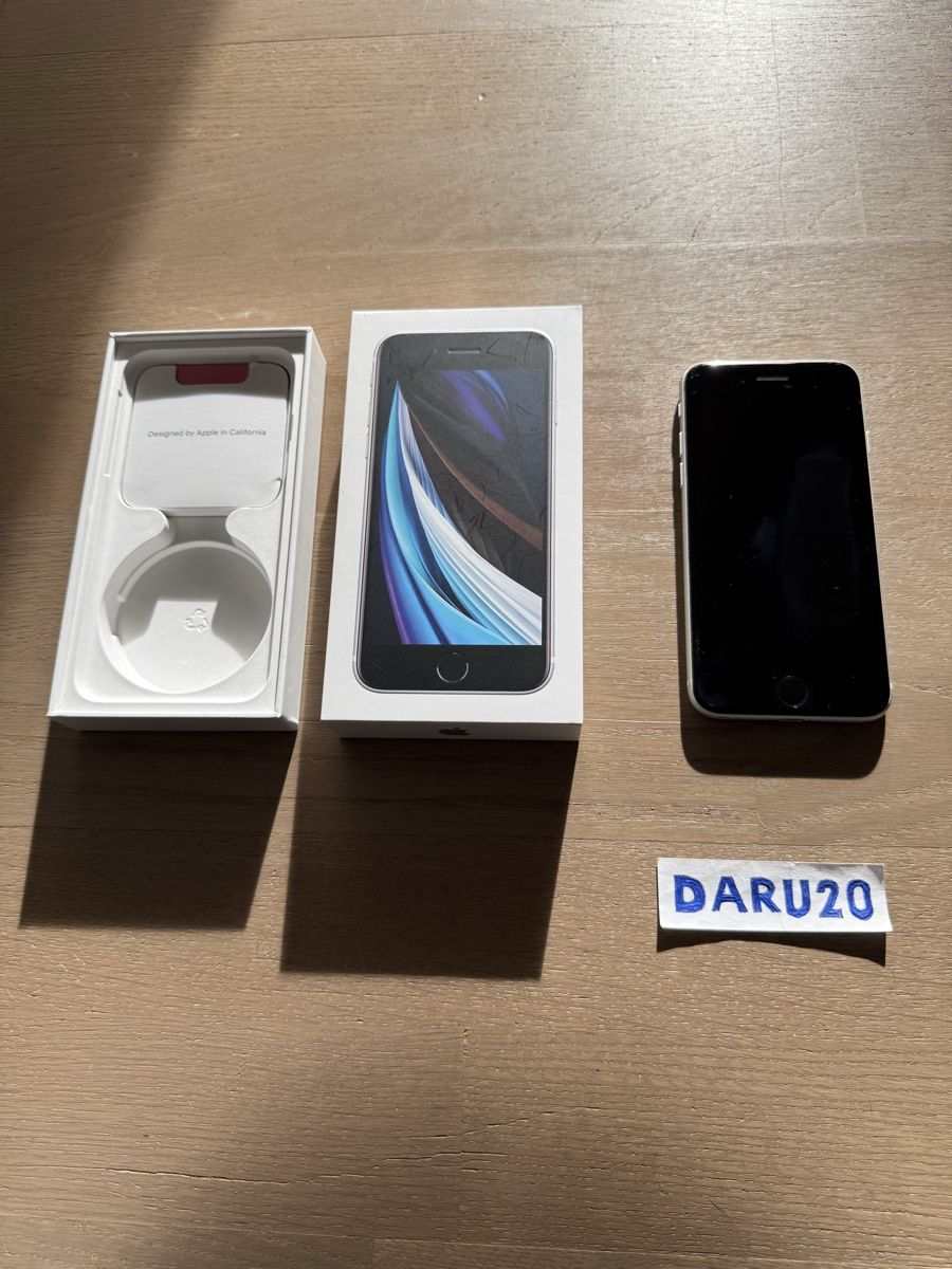 Apple Telefoni cellulari / Smartphones: iPhone SE 2020, 64GB, weiss – Usato da Einsiedeln venduto da Daru20