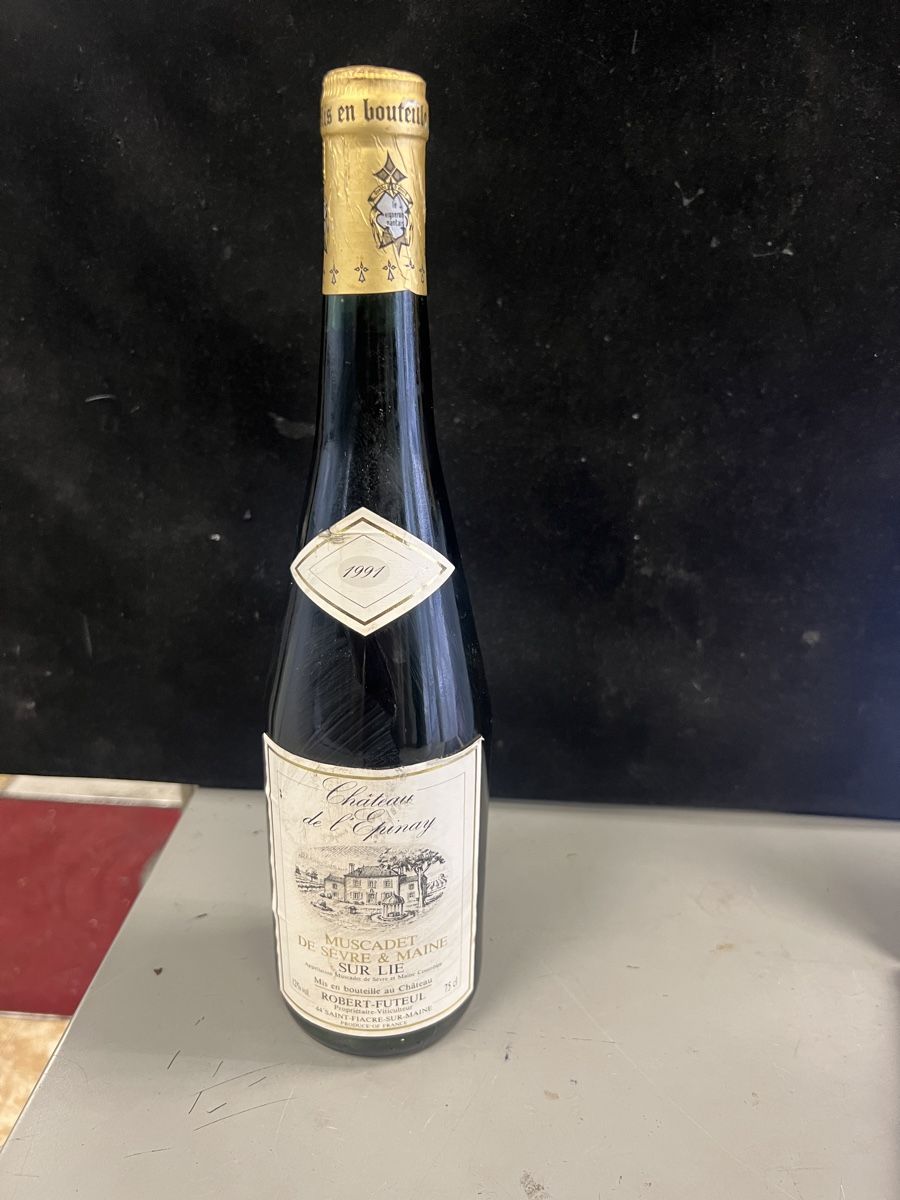 Wein: CHATEAU DE L’EPERNAY 1991 – Neu (gemäss Beschreibung) aus Genève von Leboucheoreilles