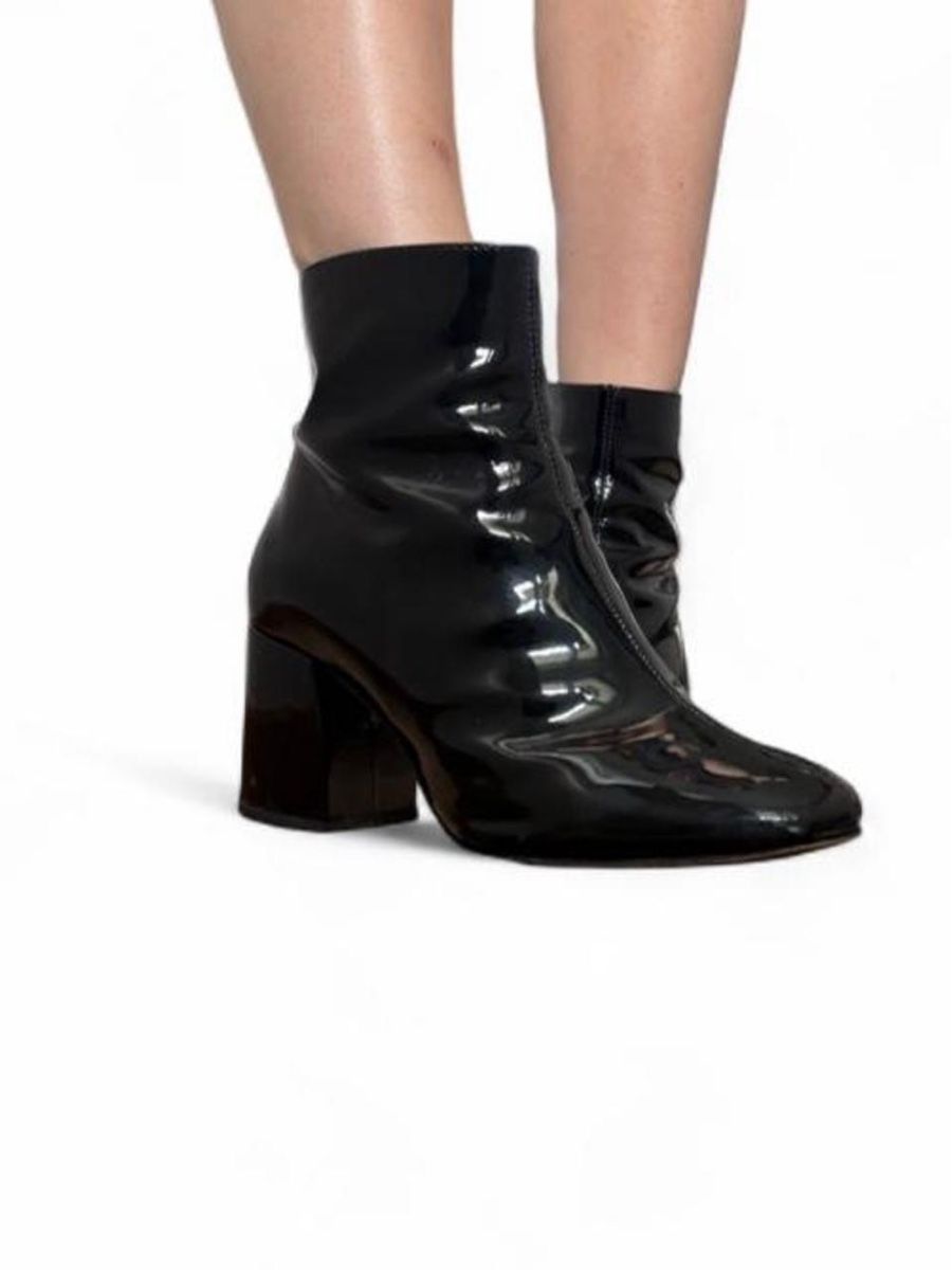 Scarpe per cavalli: Black Leather ankle Boots  – Usato da Zürich venduto da nin_8h72