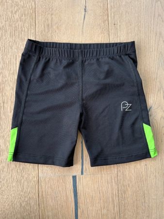 Sporthose Gr. 140